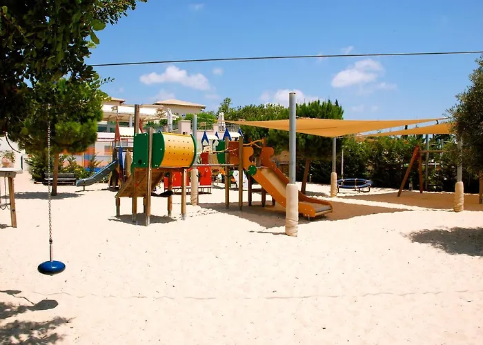 アパート 2 Bedroom Artemis With Two Communal Pools, Aphrodite Hills クークリア