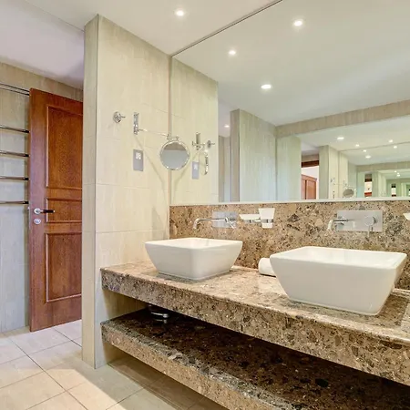 Apartment 2 Bedroom Artemis With Two Communal Pools, Aphrodite Hills Kouklia