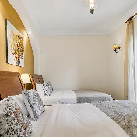 Apartment 2 Bedroom Artemis With Two Communal Pools, Aphrodite Hills *