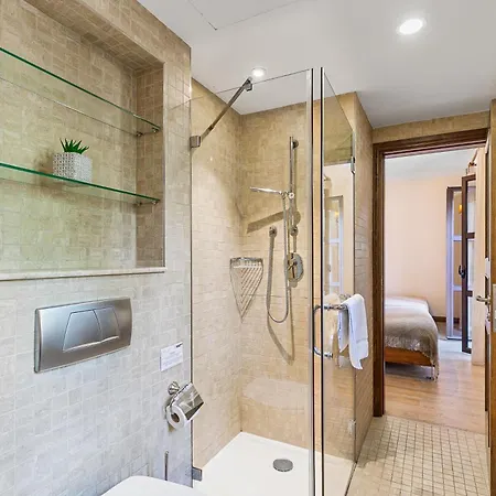 2 Bedroom Artemis With Two Communal Pools, Aphrodite Hills شقة كوكليا